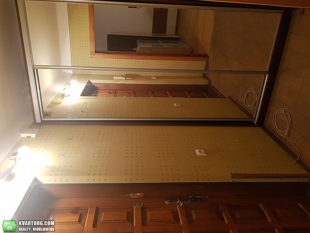 Rent out 1-room apartment. Киев,  Минский пр — photo 5