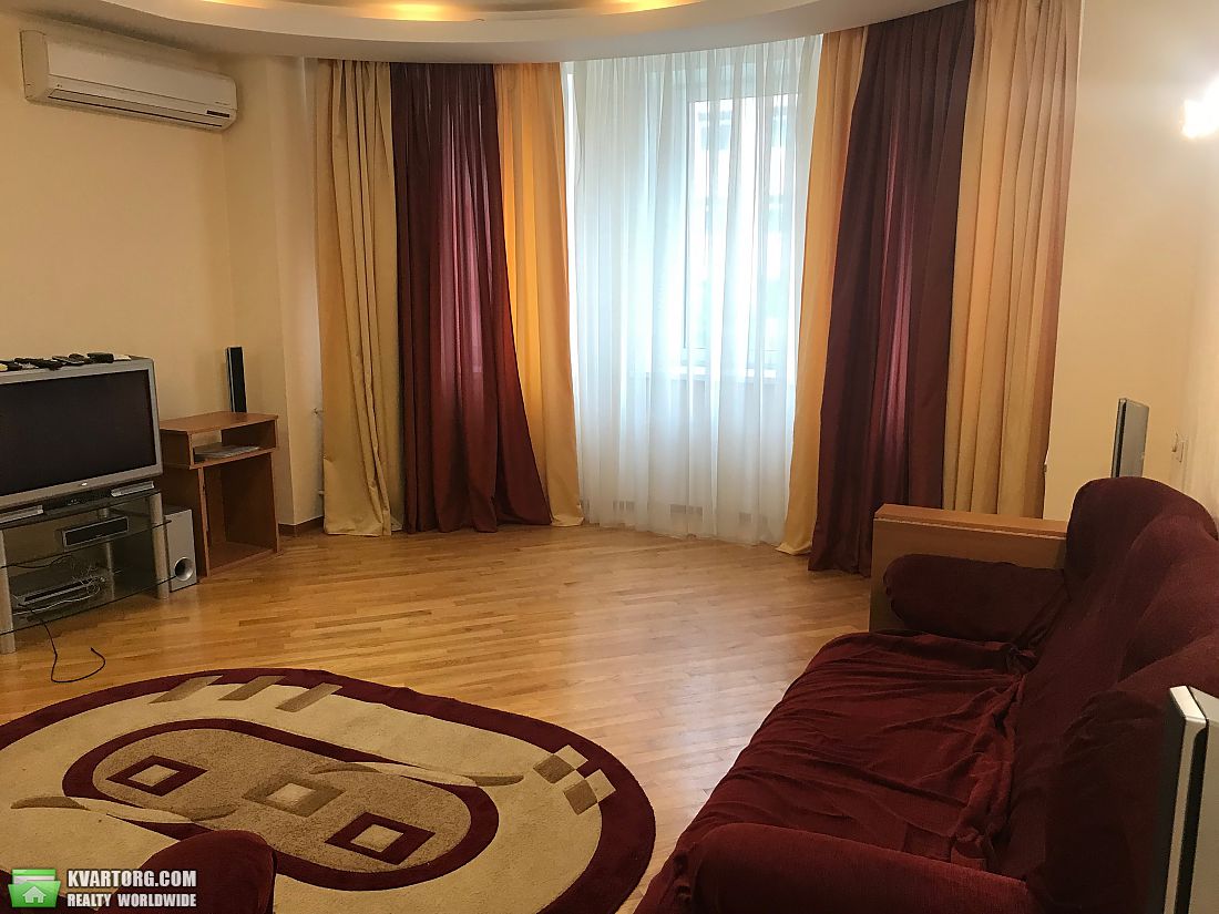 Rent out 3-room apartment. Киев, Волошская — photo 2