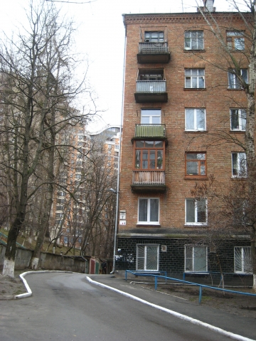Sell office. Киев, Первомайского Леонида, 9а — photo 1