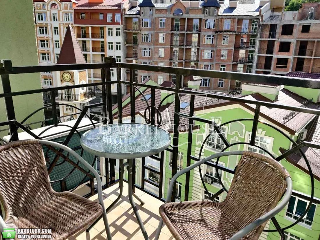Rent out 3-room apartment. Киев, Дегтярная — photo 7