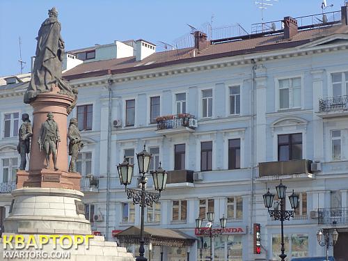 Rent out 2-room apartment. Одесса, Екатерининская площадь — photo 1
