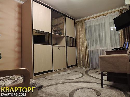 Sell 2-room apartment. Одесса, Романа Кармена — photo 1