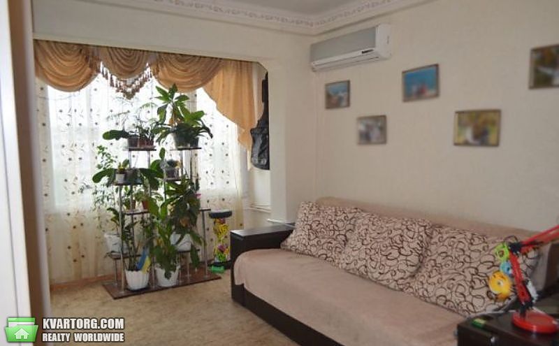 Sell 1-room apartment. Киев,  Никольско-Слободская — photo 1