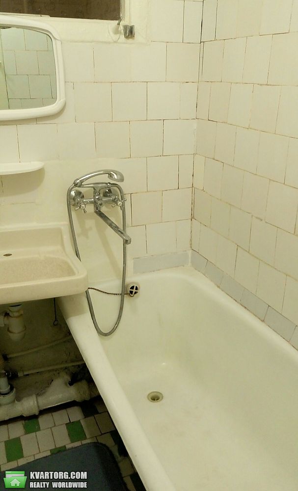 Rent out 2-room apartment. Киев,  Петра Запорожца — photo 7