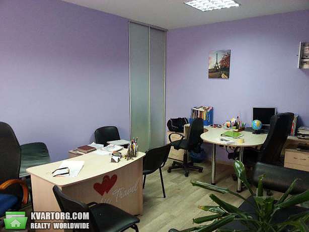 Rent out office. Киев, ул.Набережно-Крещатицкая — photo 1