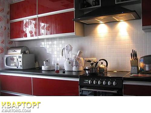 Rent out 1-room apartment. Киев,  Эрнста — photo 1