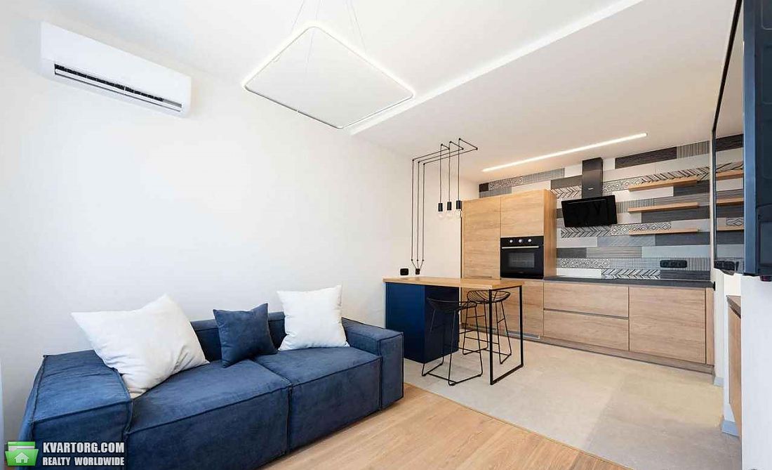 Rent out 1-room apartment. Киев,  Чавдар — photo 1