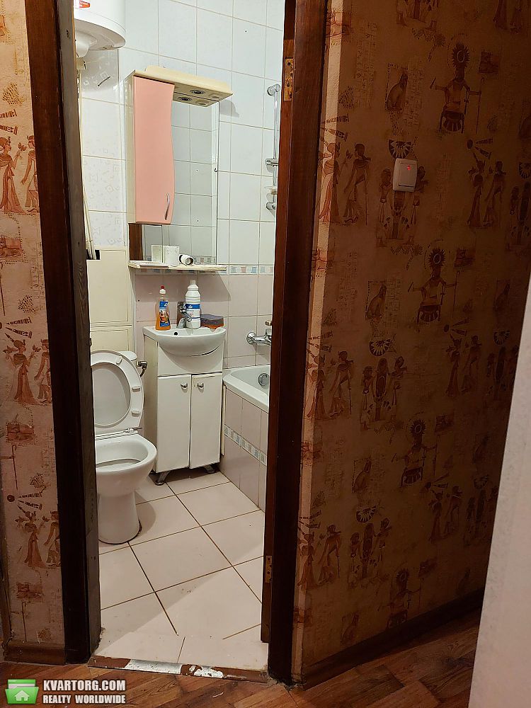 Sell 2-room apartment. Киев,  Вышгородская — photo 9