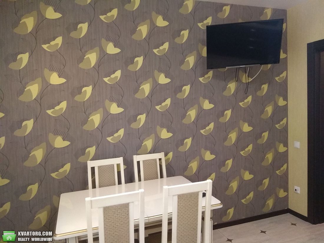 Rent out 2-room apartment. Киев,  Кольцова бул — photo 5