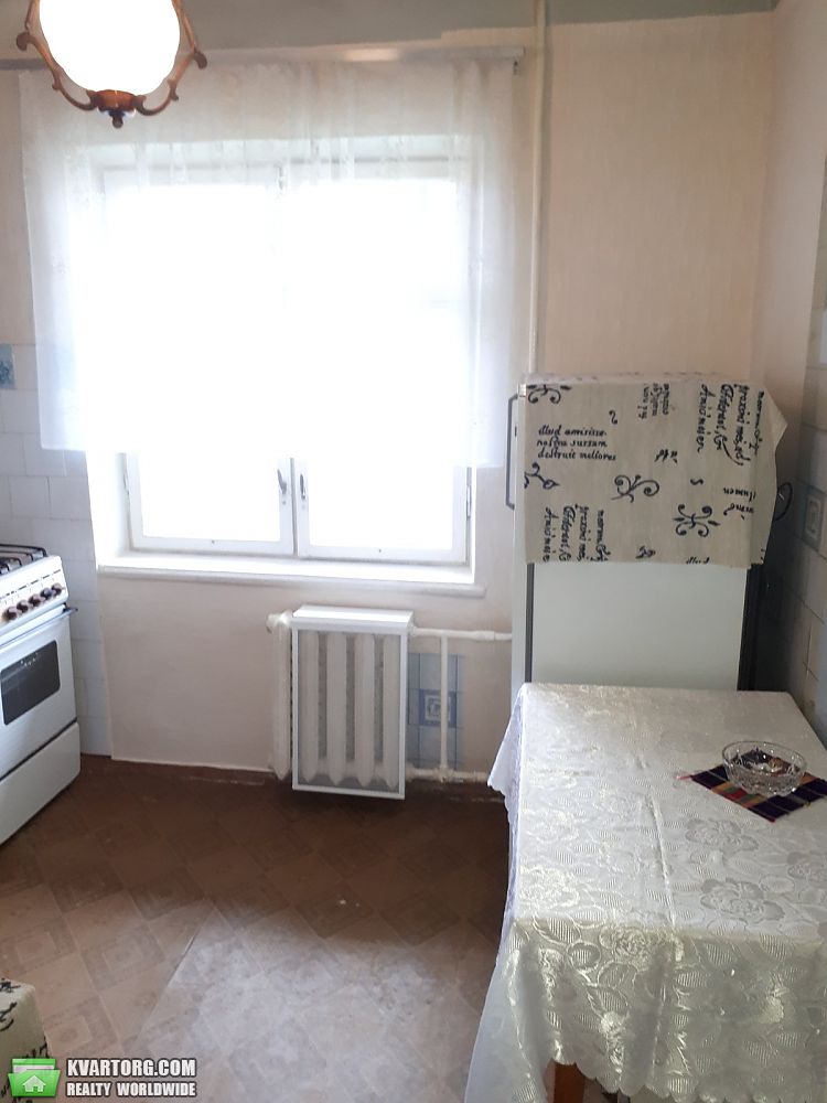 Rent out 2-room apartment. Киев,  Борщаговская — photo 3