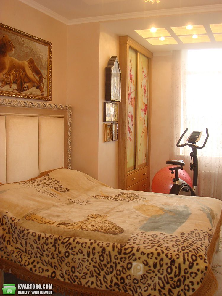 Sell 2-room apartment. Одесса, Французский б-р — photo 8