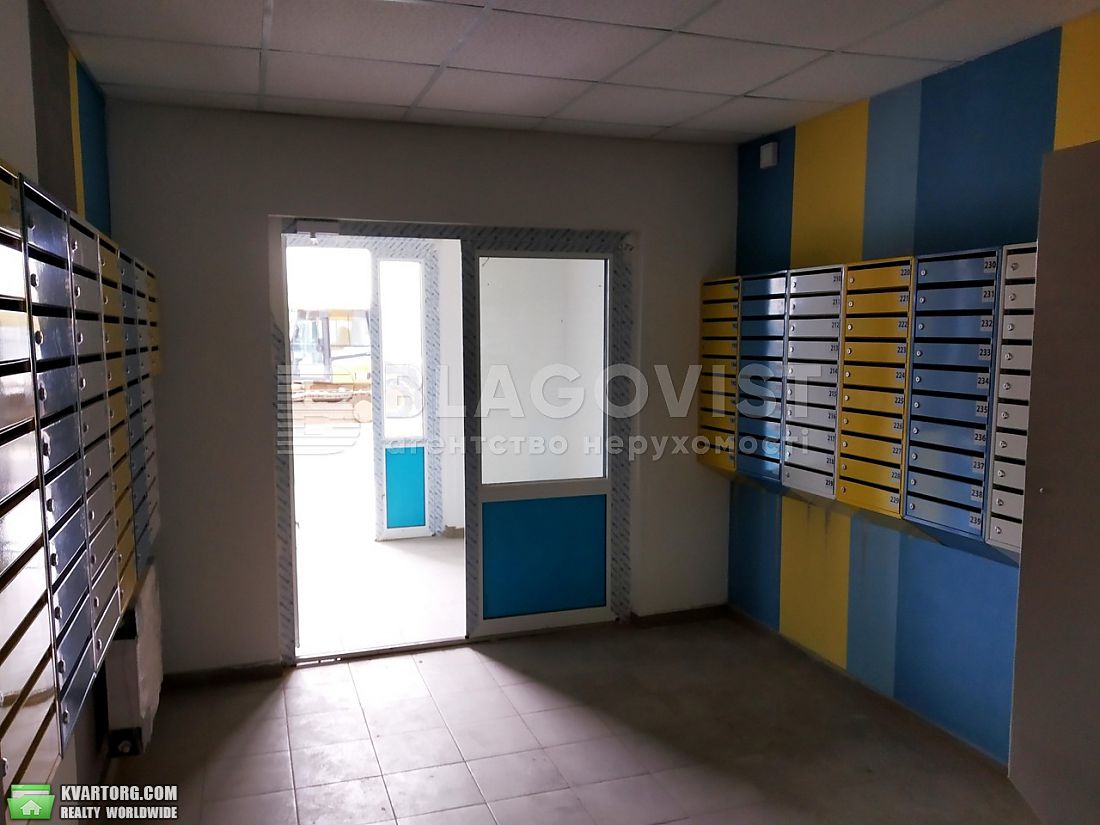 Sell 3-room apartment. Киев,  Ревуцкого — photo 4