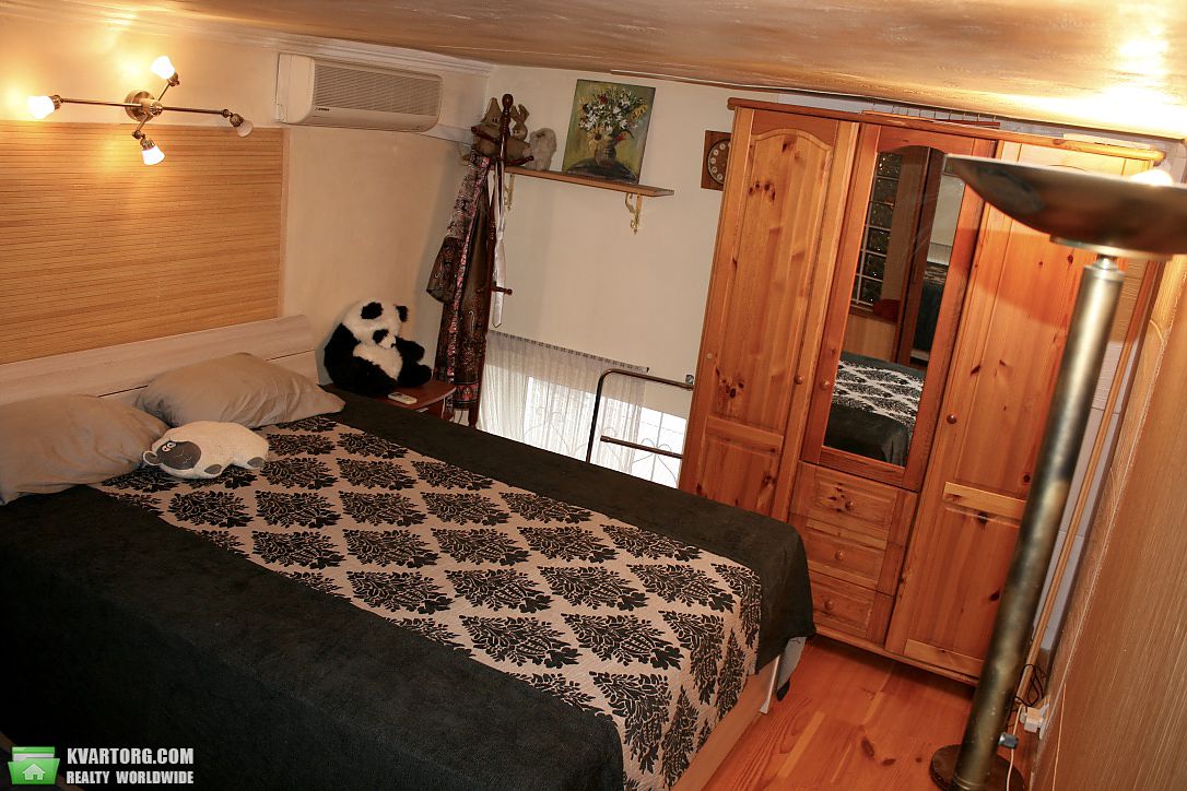 Rent out 3-room apartment. Киев,  Константиновская — photo 2