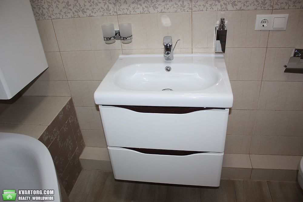 Sell 1-room apartment. Киев,  Герцена — photo 9