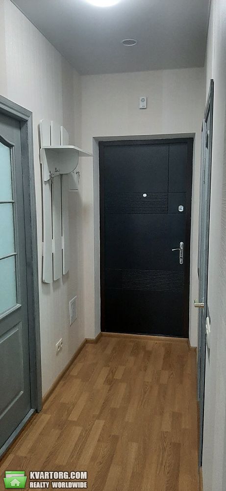 Rent out 1-room apartment. Киев,  Заболотного — photo 8