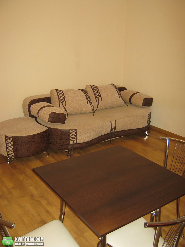 Rent out 1-room apartment. Киев,  Майорова — photo 9