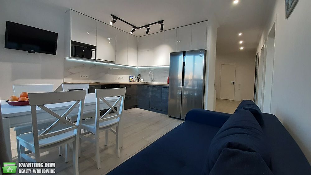 Sell 2-room apartment. Киев,  Правды пр — photo 1