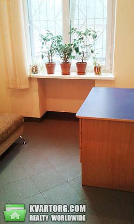 Rent out office. Киев, Кловский спуск — photo 2