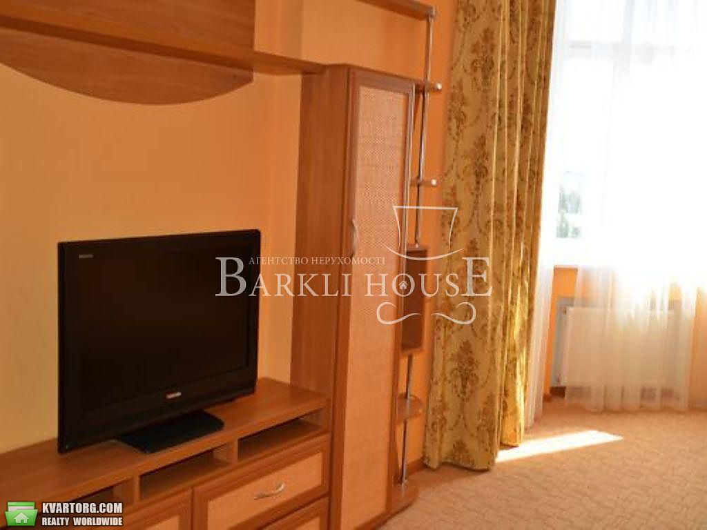 Rent out 3-room apartment. Киев,  Коперника — photo 3