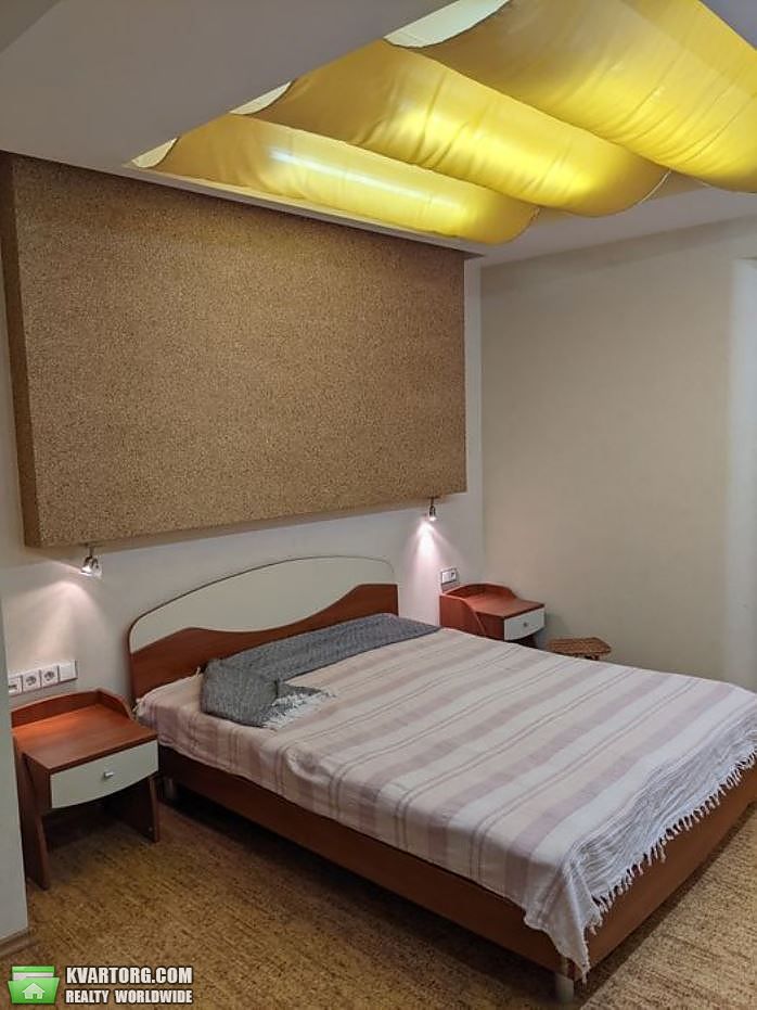 Rent out 4-room apartment. Киев, Вишняковского — photo 2