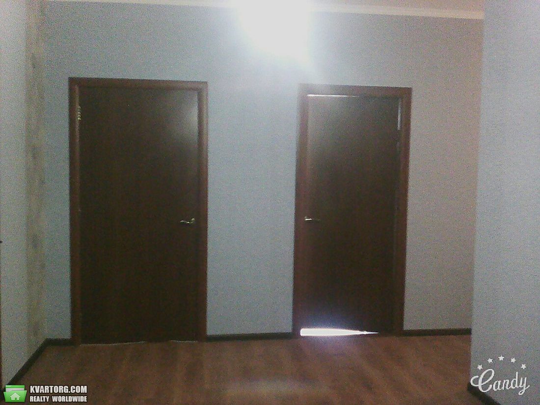 Sell 3-room apartment. Киев, Моторный пер. — photo 4