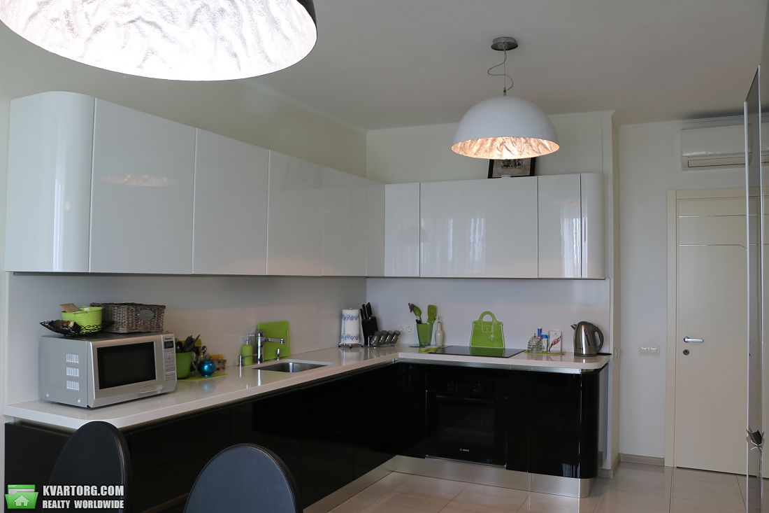 Rent out 2-room apartment. Киев,  Голосеевский пр — photo 3