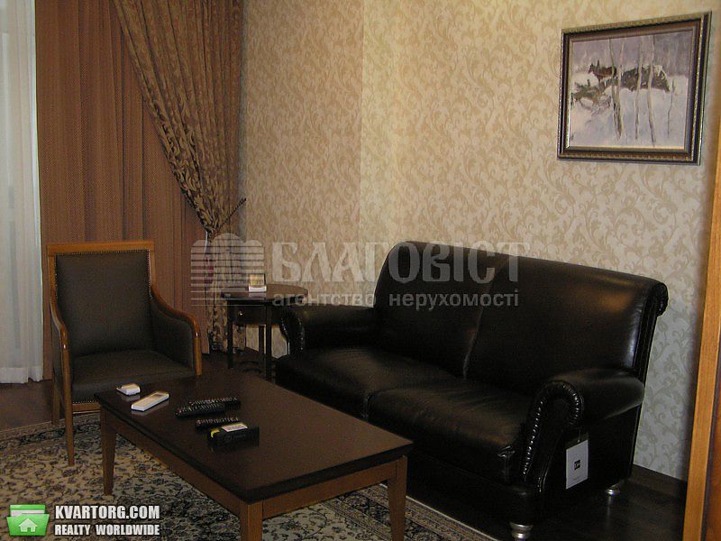 Rent out 2-room apartment. Киев,  Драгомирова — photo 1