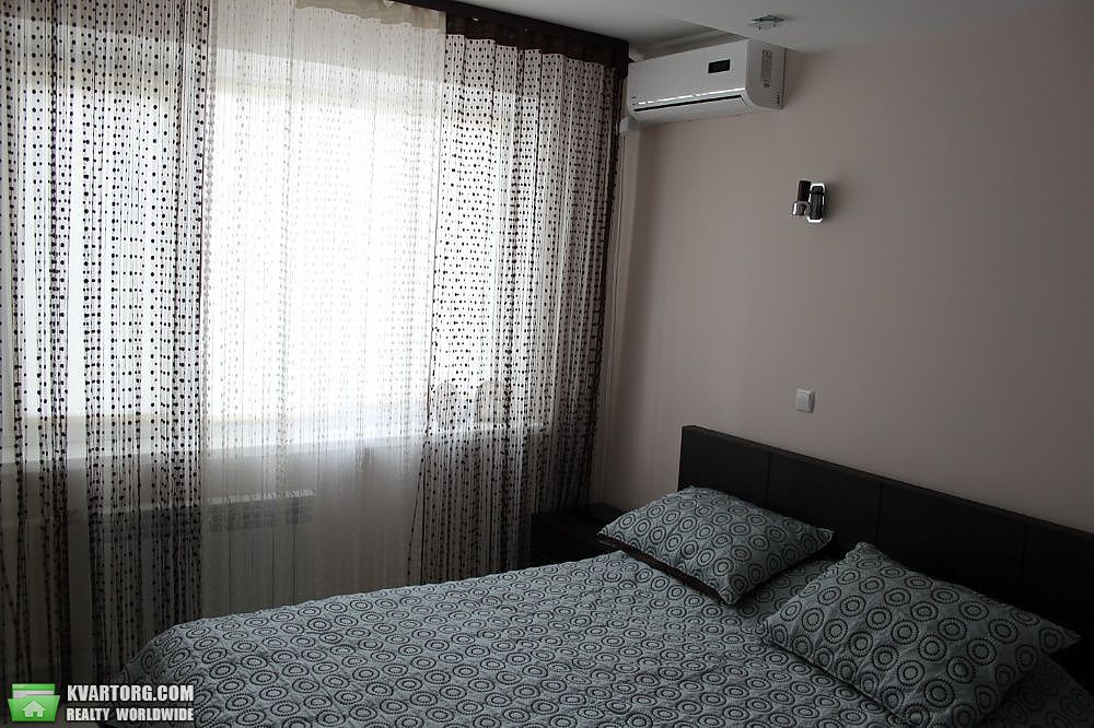 Sell 3-room apartment. Киев,  Свободы пр — photo 10