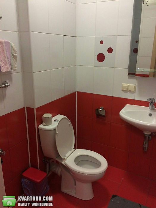 Rent out 1-room apartment. Киев,  Урловская — photo 8