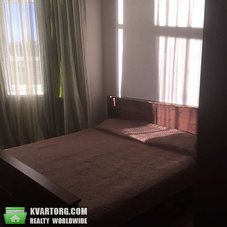 Sell 4-room apartment. Киев,  Щорса — photo 3