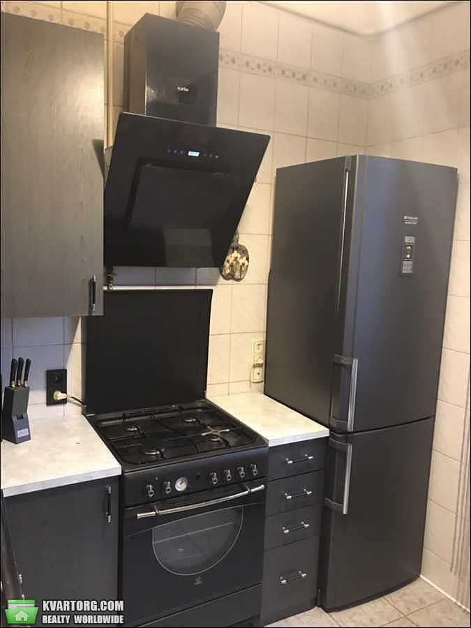 Rent out 2-room apartment. Киев, Белорусская — photo 5