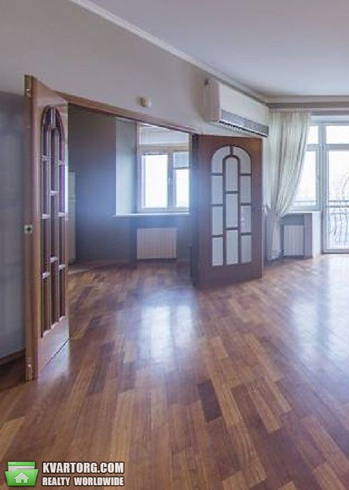 Sell 4-room apartment. Киев, Ивана Мазепы ул. — photo 2