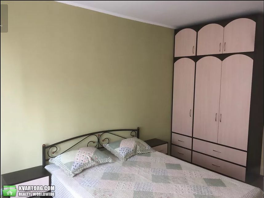 Rent out 2-room apartment. Киев, Софьи Русовой — photo 9