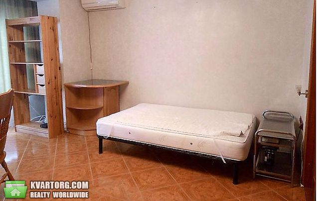 Rent out 1-room apartment. Киев,  Лабораторный пер — photo 3