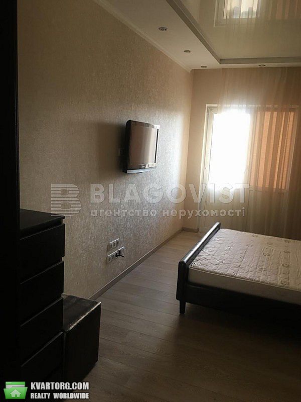Rent out 2-room apartment. Киев,  Большая Китаевская, 53 — photo 2