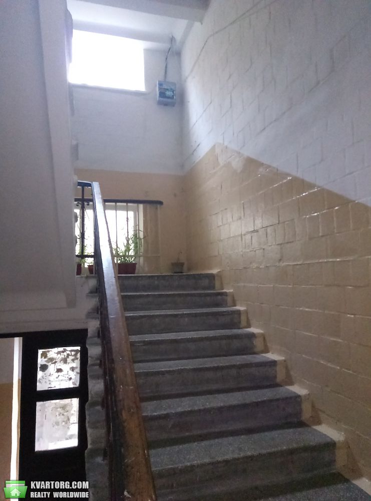 Sell 2-room apartment. Киев,  Петровская — photo 6