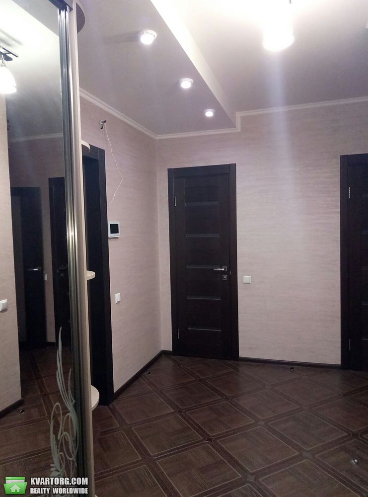 Rent out 1-room apartment. Киев,  Феодосийская — photo 7