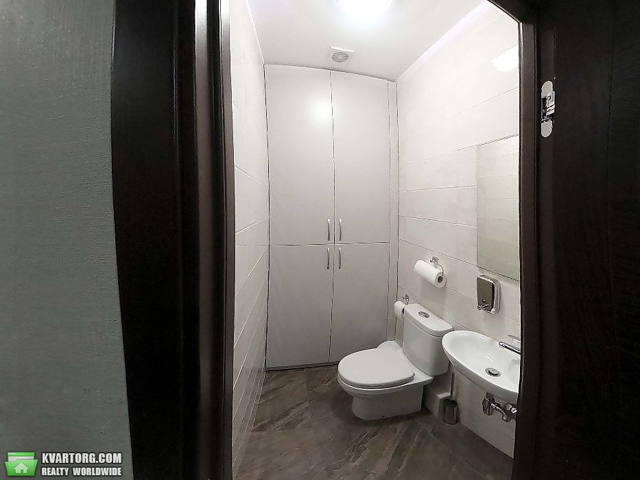 Sell 3-room apartment. Киев,  Саперно-Слободская — photo 9