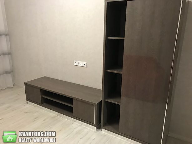Rent out 2-room apartment. Киев,  Метрологическая — photo 7