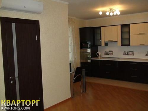 Rent out 2-room apartment. Киев,  Лайоша Гавро — photo 3