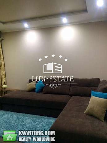 Rent out 2-room apartment. Киев,  Вильямса — photo 1