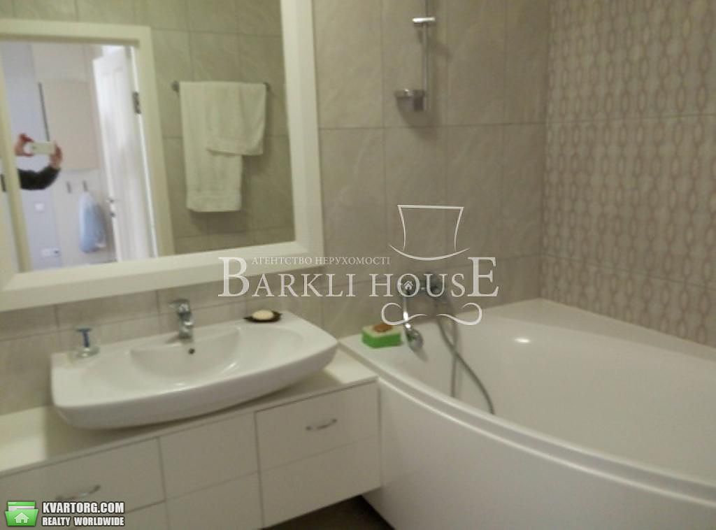 Rent out 3-room apartment. Киев,  Ирининская — photo 9