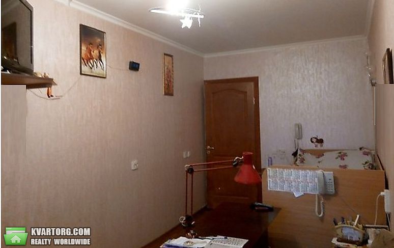Sell 3-room apartment. Киев,  Приречная — photo 1
