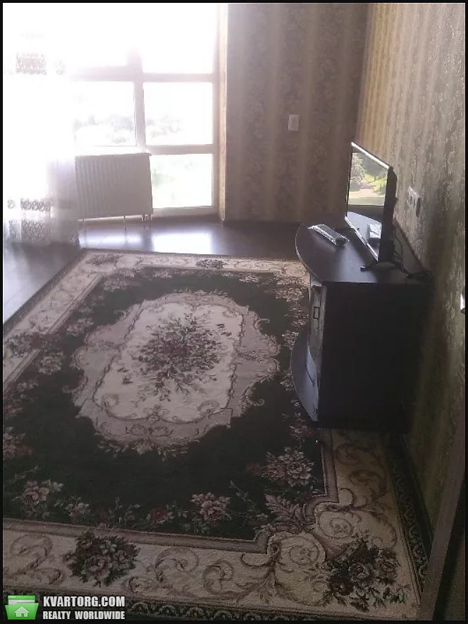 Rent out 1-room apartment. Киев,  Героев Севастополя — photo 1