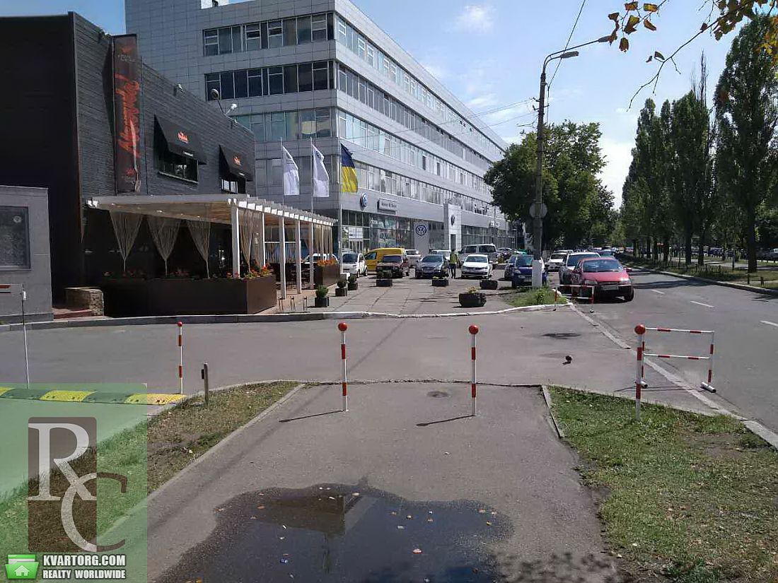 Rent out office. Киев, бул. В. Гавела — photo 1