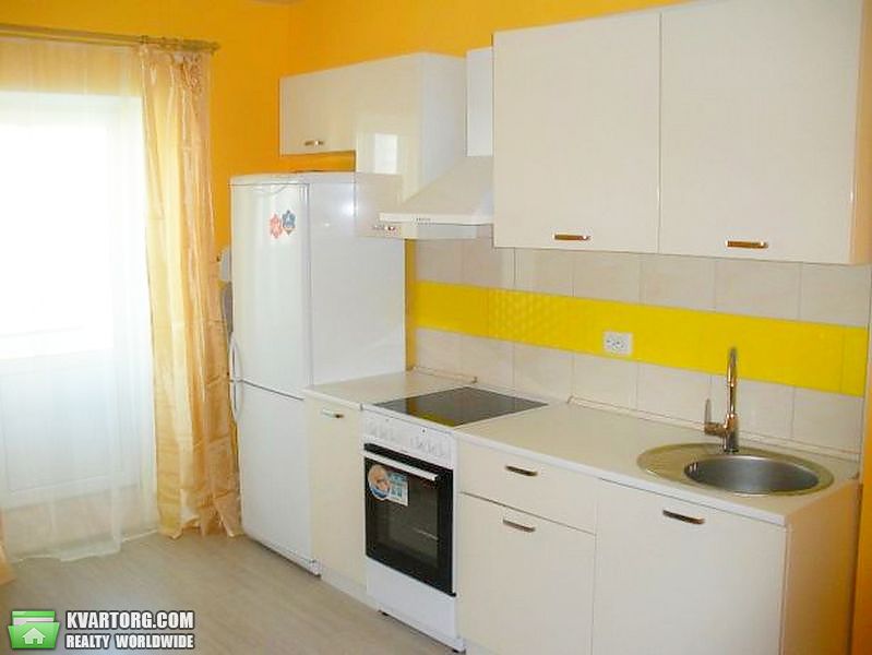 Rent out 1-room apartment. Киев,  Скрипника — photo 1