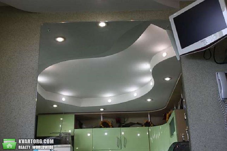 Sell 3-room apartment. Киев,  Уборевича — photo 3