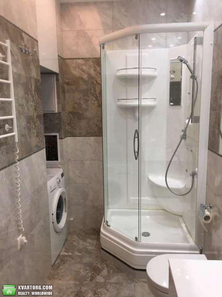 Rent out 2-room apartment. Киев,  Глубочицкая — photo 10