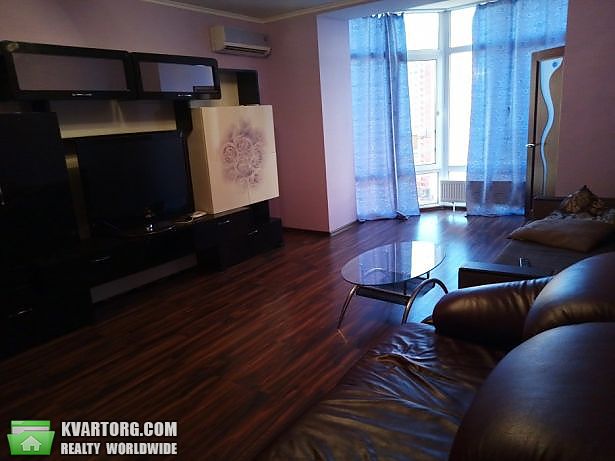 Rent out 2-room apartment. Киев,  Ломоносова — photo 1
