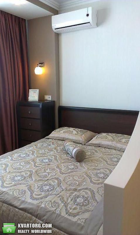 Rent out 1-room apartment. Киев,  Бажана — photo 5